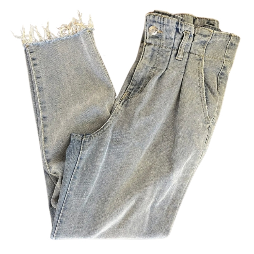 Wild Fable Womens Cropped Jeans Stretch Pockets Light Wash Pleats High Rise Sz 8